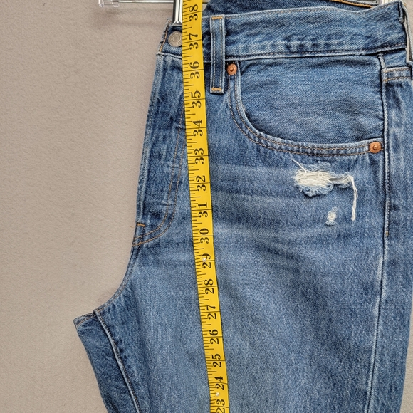 LEVI'S 501 WOMENS JEANS, DISTRESSED, SIZE 30W 28L - Picture 9 of 10